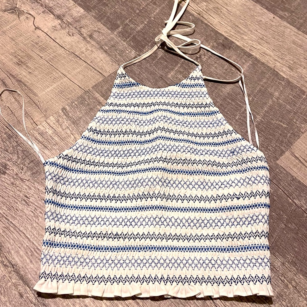 Zara halter top, size small, perfect for your next trip/vacation